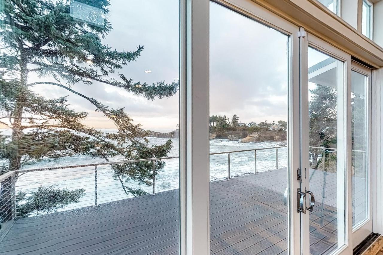 Apartamento Sea Spray In Depoe Bay Habitación foto